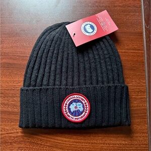 Canada Goose Dark Gray Ribbed Beanie